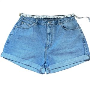 ASOS MOM JEAN SHORTS